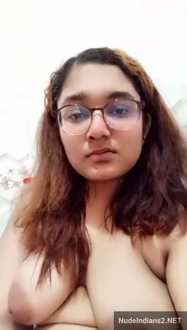 https://pub-5fcdf72a54cd4edbb03ec3edaa415a42.r2.dev/nakedleaks/curvy_girl_nidhi_agarwal_showcasing_her_busty_figure_in_lingerie_selfies/17.jpg