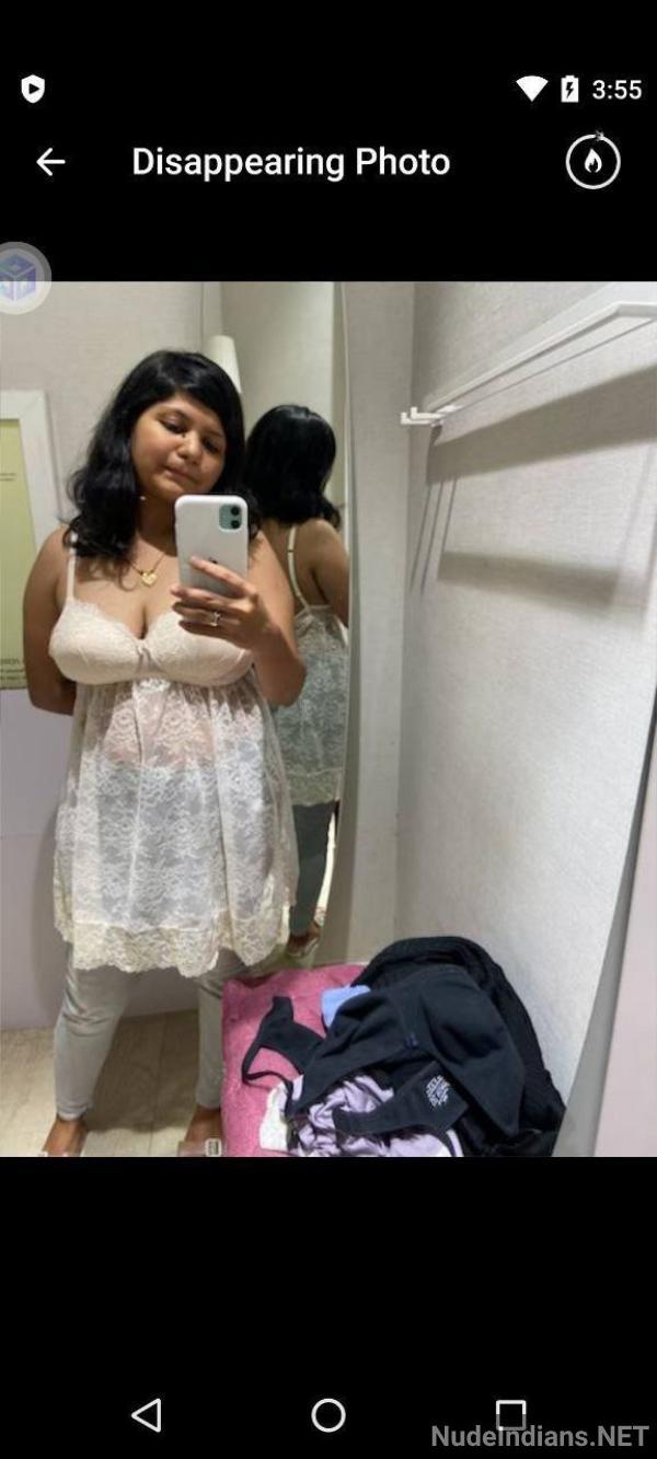 https://pub-5fcdf72a54cd4edbb03ec3edaa415a42.r2.dev/nakedleaks/curvy_indian_lady_exposes_her_body_–_marathi_spouse_flaunts_busty_chest/9.jpg