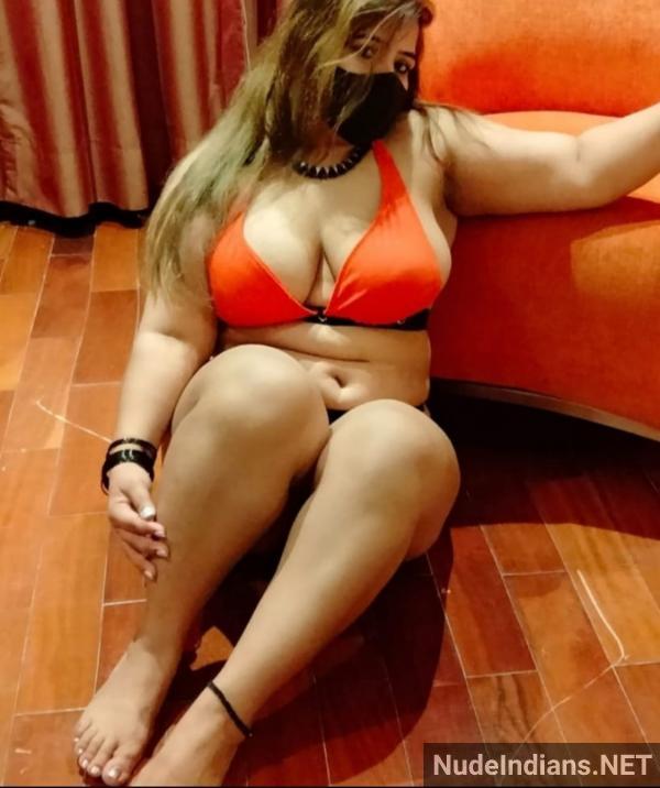 https://pub-5fcdf72a54cd4edbb03ec3edaa415a42.r2.dev/nakedleaks/curvy_indian_wife_flaunts_ample_chest_in_lingerie_on_vacation/11.jpg
