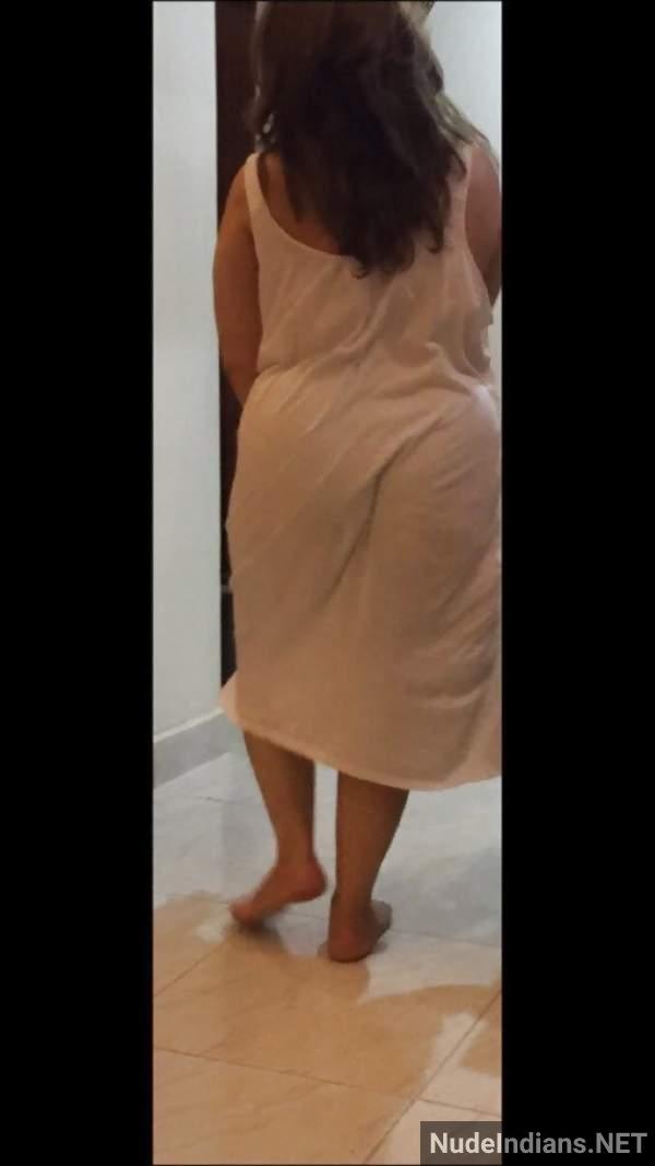https://pub-5fcdf72a54cd4edbb03ec3edaa415a42.r2.dev/nakedleaks/curvy_mothers_making_a_splash_with_sensual_aunty_photos/1.jpg