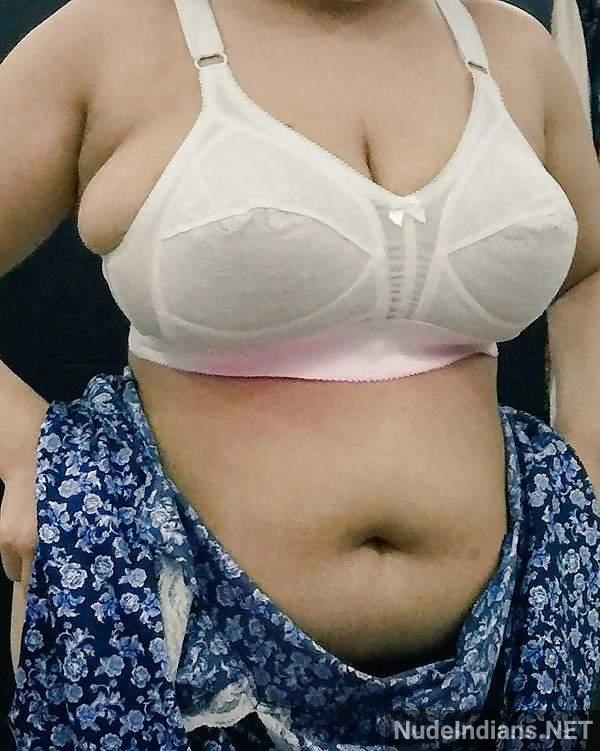 https://pub-5fcdf72a54cd4edbb03ec3edaa415a42.r2.dev/nakedleaks/curvy_mothers_making_a_splash_with_sensual_aunty_photos/48.jpg