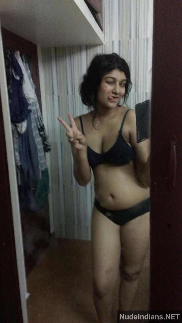 https://pub-5fcdf72a54cd4edbb03ec3edaa415a42.r2.dev/nakedleaks/curvy_mumbai_spouse_entices_office_boyfriend_with_lingerie_selfies/11.jpg
