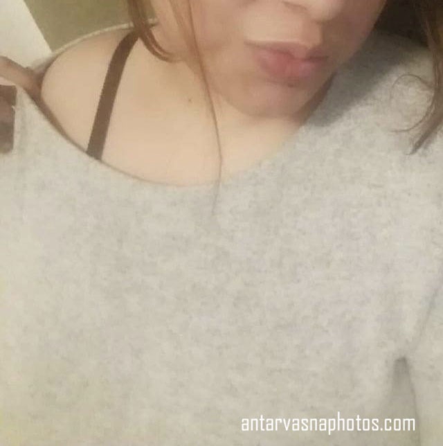 https://pub-5fcdf72a54cd4edbb03ec3edaa415a42.r2.dev/nakedleaks/deepali_indulges_in_webcam_sex_chat_during_lockdown/0.jpg