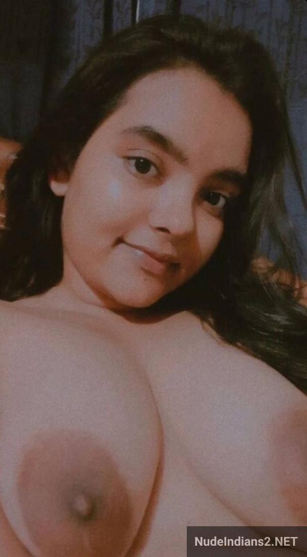 https://pub-5fcdf72a54cd4edbb03ec3edaa415a42.r2.dev/nakedleaks/delhi's_aparna_gupta_bares_all_in_stunning_photos/49.jpg