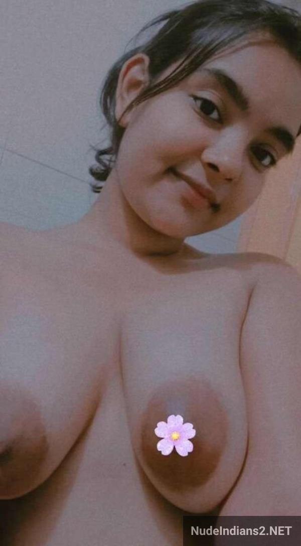 https://pub-5fcdf72a54cd4edbb03ec3edaa415a42.r2.dev/nakedleaks/delhi's_aparna_gupta_bares_all_in_stunning_photos/50.jpg