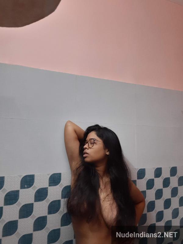 https://pub-5fcdf72a54cd4edbb03ec3edaa415a42.r2.dev/nakedleaks/delhi_girl_avantika_tyagi:_wealthy_boyfriend_and_sensual_selfies/16.jpg