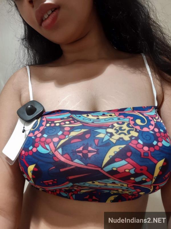 https://pub-5fcdf72a54cd4edbb03ec3edaa415a42.r2.dev/nakedleaks/delhi_girl_avantika_tyagi:_wealthy_boyfriend_and_sensual_selfies/60.jpg