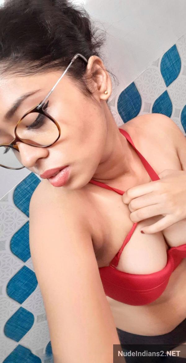 https://pub-5fcdf72a54cd4edbb03ec3edaa415a42.r2.dev/nakedleaks/delhi_girl_avantika_tyagi:_wealthy_boyfriend_and_sensual_selfies/64.jpg
