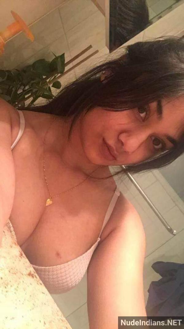 https://pub-5fcdf72a54cd4edbb03ec3edaa415a42.r2.dev/nakedleaks/delhi_girl_sanika_displays_her_curves_boldly_with_confidence/0.jpg