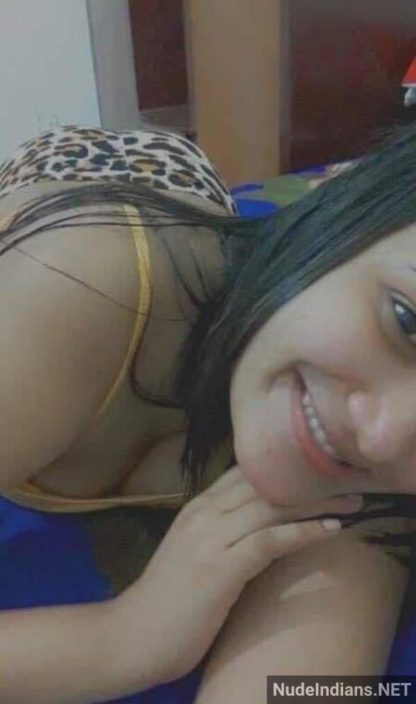 https://pub-5fcdf72a54cd4edbb03ec3edaa415a42.r2.dev/nakedleaks/delhi_girlfriends'_sexy_nude_selfies_spread_online/18.jpg