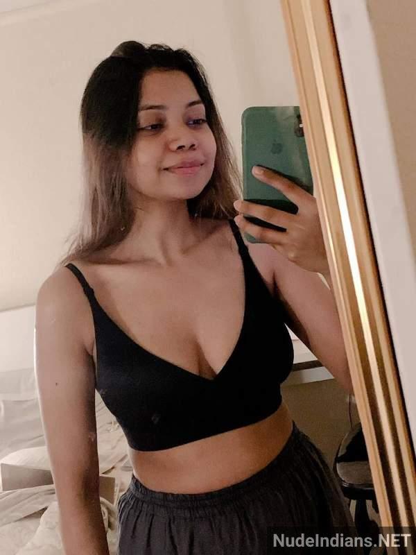 https://pub-5fcdf72a54cd4edbb03ec3edaa415a42.r2.dev/nakedleaks/delhi_girlfriends'_sexy_nude_selfies_spread_online/44.jpg