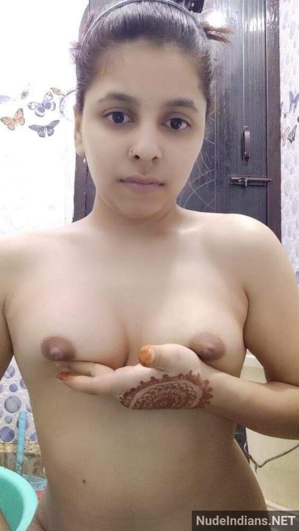 https://pub-5fcdf72a54cd4edbb03ec3edaa415a42.r2.dev/nakedleaks/dental_student_payal's_racy_nude_selfies_spark_internet_buzz/13.jpg