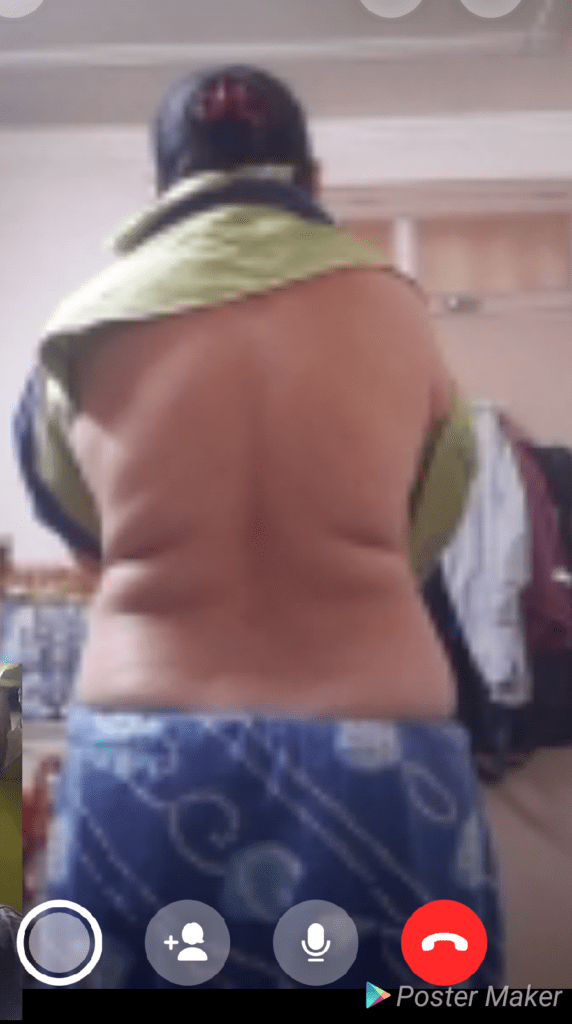 Desi aunt Radha's Revealing Photos