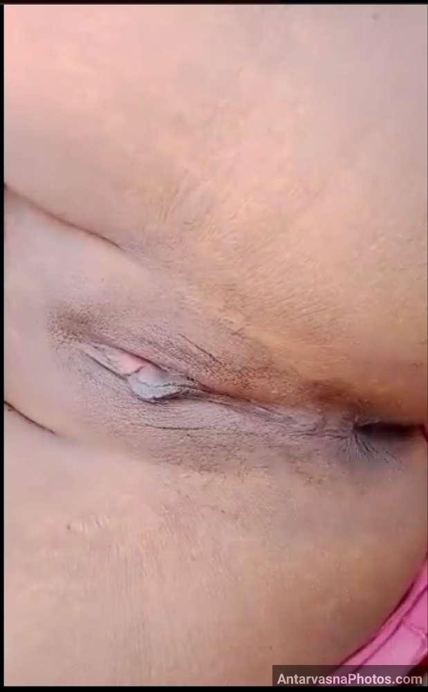 https://pub-5fcdf72a54cd4edbb03ec3edaa415a42.r2.dev/nakedleaks/desi_bhabhi_pussy_pictures_–_intimate_moments_at_home_and_outside/6.jpg