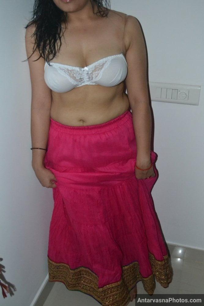 https://pub-5fcdf72a54cd4edbb03ec3edaa415a42.r2.dev/nakedleaks/desi_brother-in-law_sister-in-law_intimate_images_(70_high-quality_xxx_photos)/64.jpg