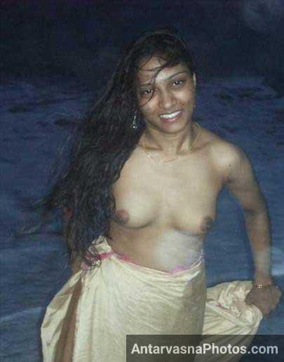 https://pub-5fcdf72a54cd4edbb03ec3edaa415a42.r2.dev/nakedleaks/desi_erotic_photos_–_exposed_at_the_beach/3.jpg