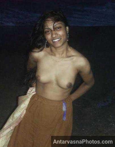 https://pub-5fcdf72a54cd4edbb03ec3edaa415a42.r2.dev/nakedleaks/desi_erotic_photos_–_exposed_at_the_beach/4.jpg