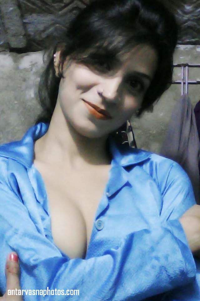 https://pub-5fcdf72a54cd4edbb03ec3edaa415a42.r2.dev/nakedleaks/desi_girl_taking_sexy_nude_photos_in_the_shower/0.jpg