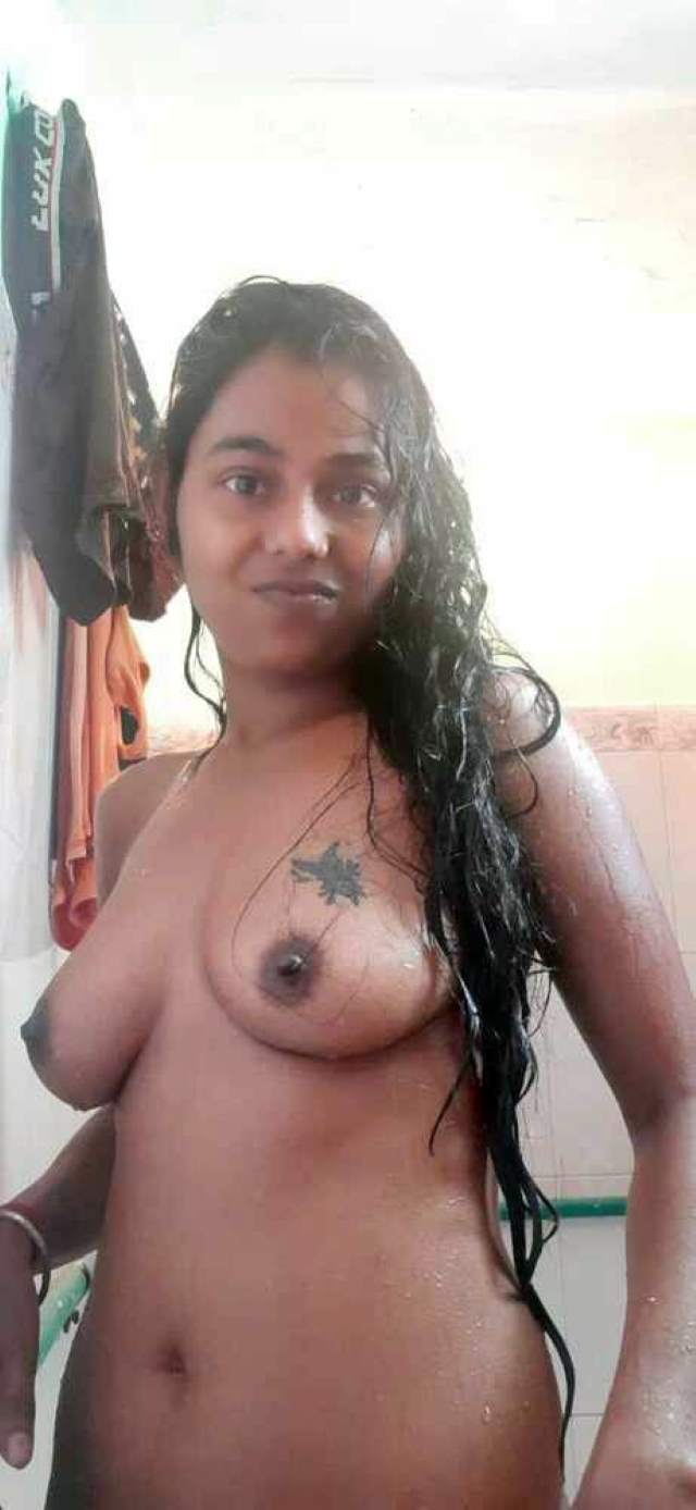 https://pub-5fcdf72a54cd4edbb03ec3edaa415a42.r2.dev/nakedleaks/desi_girls_showering_naked/19.jpg