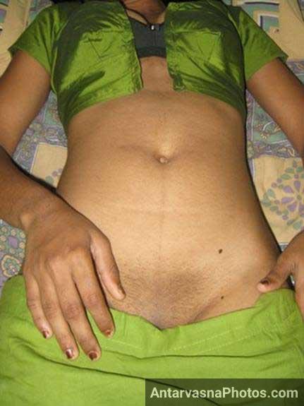 https://pub-5fcdf72a54cd4edbb03ec3edaa415a42.r2.dev/nakedleaks/desi_indian_girls_exposing_in_hot_photos/4.jpg