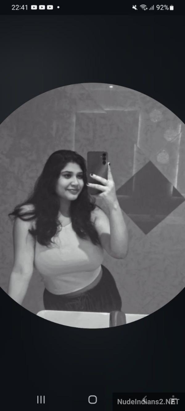 https://pub-5fcdf72a54cd4edbb03ec3edaa415a42.r2.dev/nakedleaks/desi_instagram_model_nisha_parekh's_busty_appearance/0.jpg