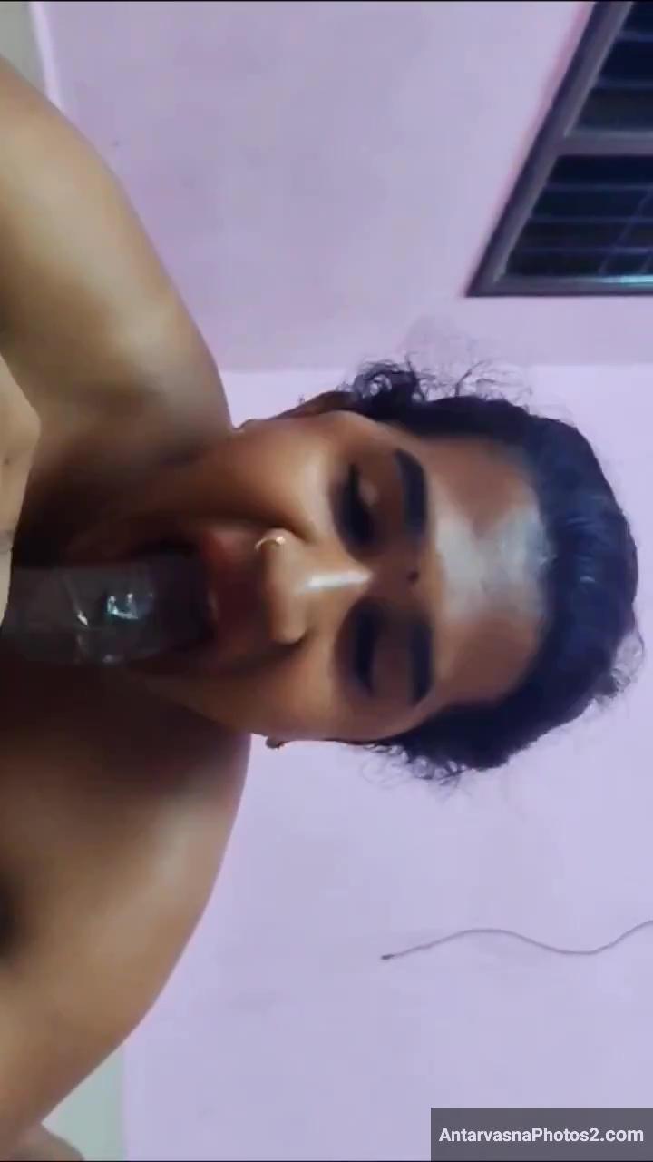 https://pub-5fcdf72a54cd4edbb03ec3edaa415a42.r2.dev/nakedleaks/desi_kinnar_enjoys_passionate_lund_sucking_session/20.jpg