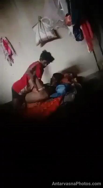 https://pub-5fcdf72a54cd4edbb03ec3edaa415a42.r2.dev/nakedleaks/desi_village_aunty_nephew_explicit_photos/3.jpg