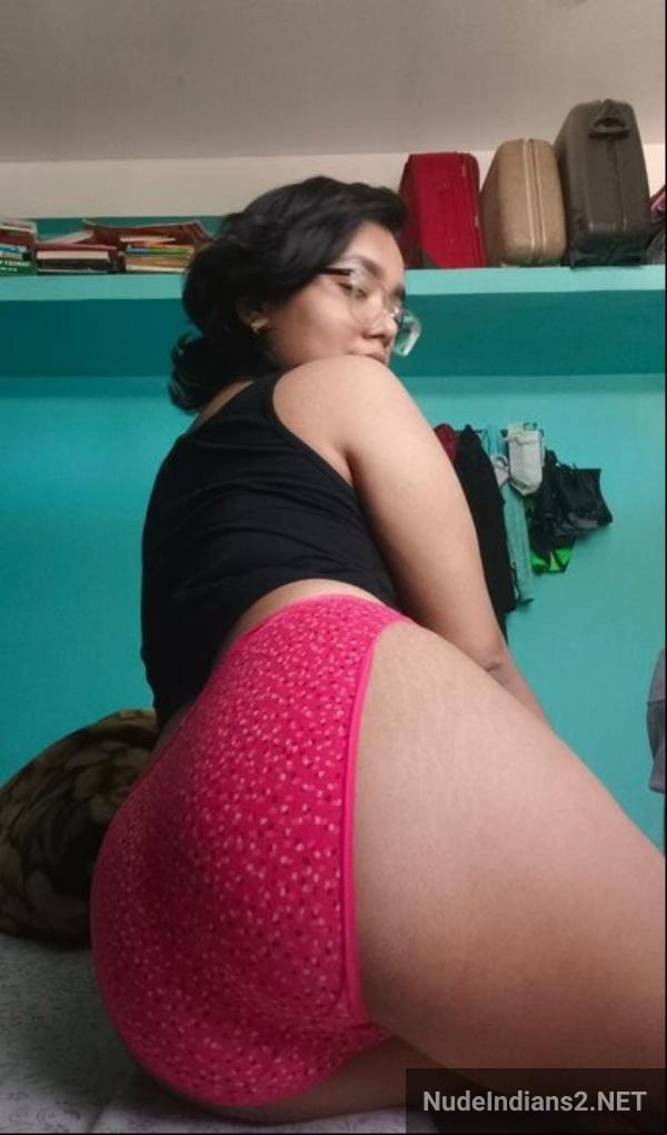 https://pub-5fcdf72a54cd4edbb03ec3edaa415a42.r2.dev/nakedleaks/desire_of_indian_nri_preeti_bhandari_in_usa_for_friends/31.jpg