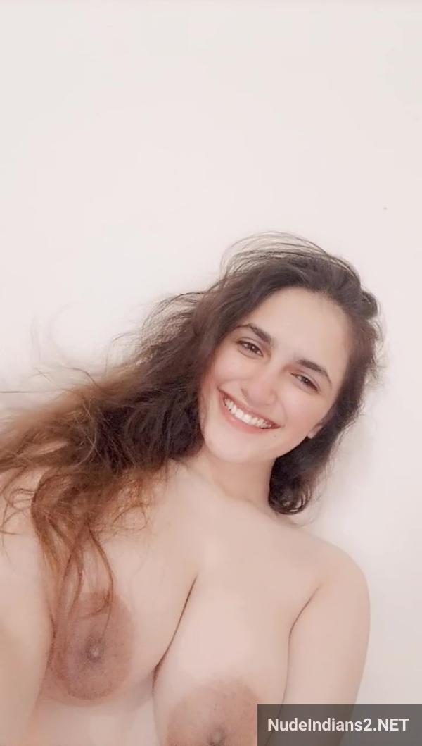 https://pub-5fcdf72a54cd4edbb03ec3edaa415a42.r2.dev/nakedleaks/desires_of_a_provocative_kanpur_muslim_wife/65.jpg