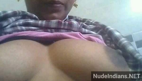 https://pub-5fcdf72a54cd4edbb03ec3edaa415a42.r2.dev/nakedleaks/desires_of_malayali_women_revealed_in_intimate_photos/4.jpg