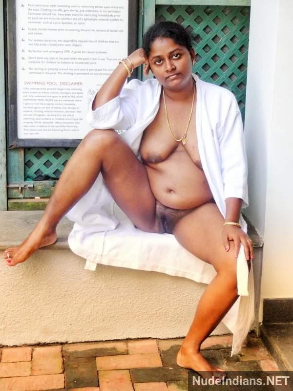 https://pub-5fcdf72a54cd4edbb03ec3edaa415a42.r2.dev/nakedleaks/desiring_kerala_wives_invite_your_attention/35.jpg