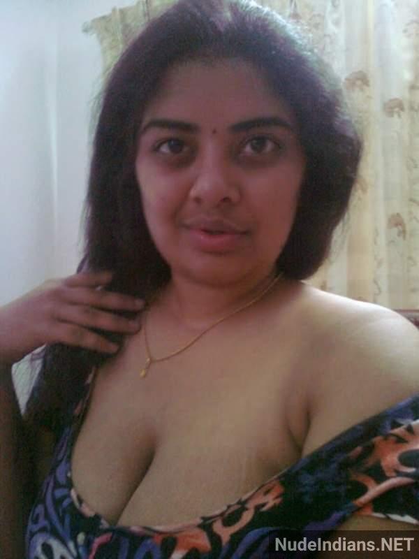 https://pub-5fcdf72a54cd4edbb03ec3edaa415a42.r2.dev/nakedleaks/desiring_tamil_wives_seek_local_sexual_encounters/14.jpg