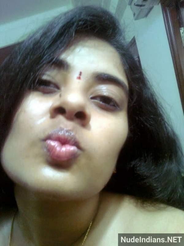 https://pub-5fcdf72a54cd4edbb03ec3edaa415a42.r2.dev/nakedleaks/desiring_tamil_wives_seek_local_sexual_encounters/20.jpg