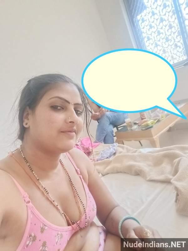 https://pub-5fcdf72a54cd4edbb03ec3edaa415a42.r2.dev/nakedleaks/desiring_tamil_wives_seek_local_sexual_encounters/25.jpg