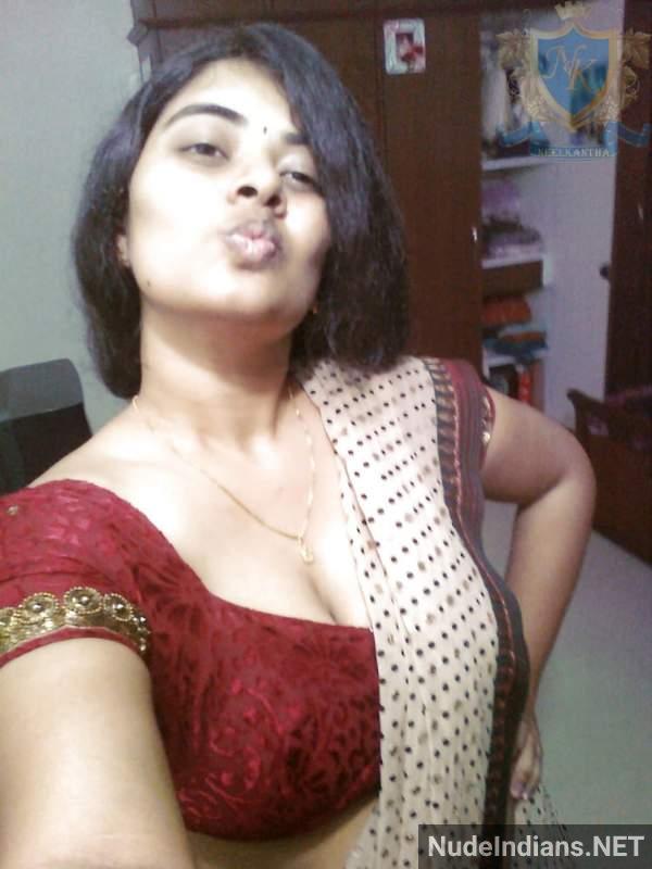 https://pub-5fcdf72a54cd4edbb03ec3edaa415a42.r2.dev/nakedleaks/desiring_tamil_wives_seek_local_sexual_encounters/43.jpg