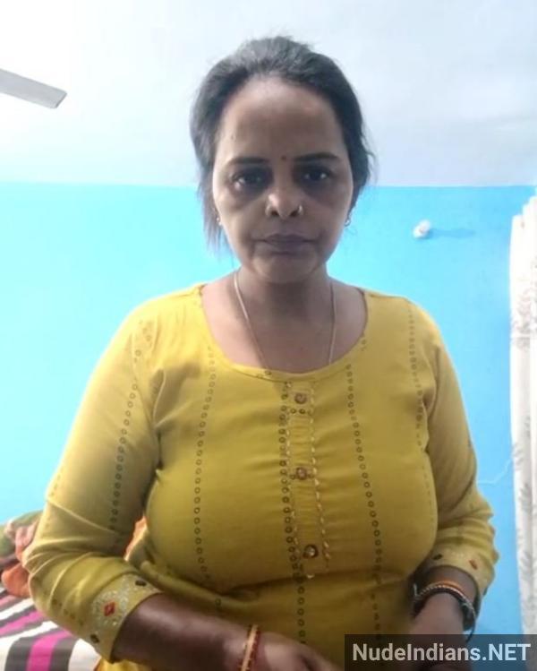 https://pub-5fcdf72a54cd4edbb03ec3edaa415a42.r2.dev/nakedleaks/discontent_sheetal_aunty_displays_large_bosoms_to_neighbor/10.jpg