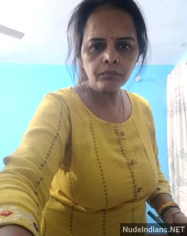 https://pub-5fcdf72a54cd4edbb03ec3edaa415a42.r2.dev/nakedleaks/discontent_sheetal_aunty_displays_large_bosoms_to_neighbor/13.jpg