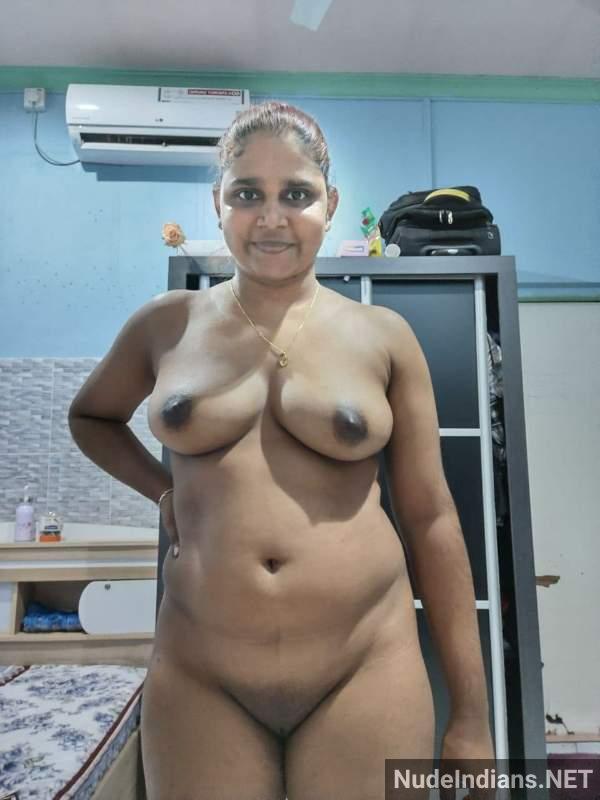 https://pub-5fcdf72a54cd4edbb03ec3edaa415a42.r2.dev/nakedleaks/display_of_indian_girls'_sensual_bodies/32.jpg
