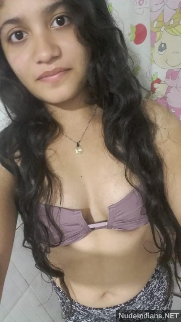 https://pub-5fcdf72a54cd4edbb03ec3edaa415a42.r2.dev/nakedleaks/drishti's_bold_selfies_in_lingerie_and_innocent_poses/19.jpg