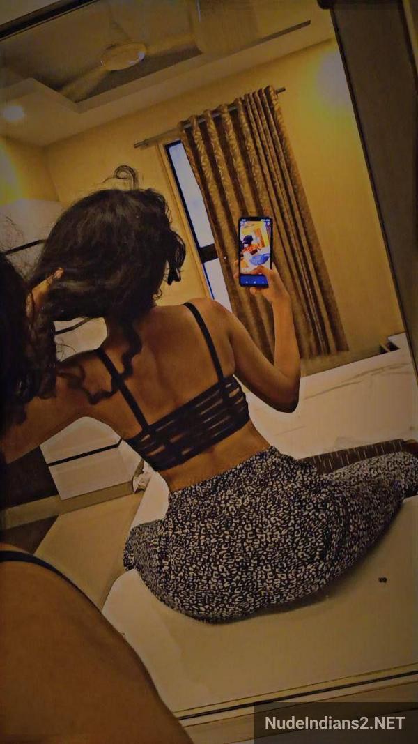 https://pub-5fcdf72a54cd4edbb03ec3edaa415a42.r2.dev/nakedleaks/elegant_delhi_lady_anjali_mathur's_stunning_rear_photos/44.jpg