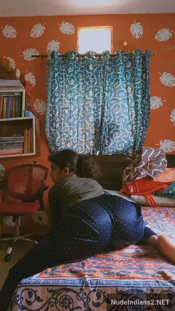 https://pub-5fcdf72a54cd4edbb03ec3edaa415a42.r2.dev/nakedleaks/elegant_delhi_lady_anjali_mathur's_stunning_rear_photos/49.jpg