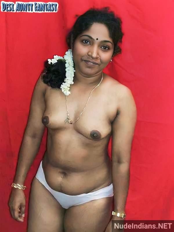 https://pub-5fcdf72a54cd4edbb03ec3edaa415a42.r2.dev/nakedleaks/elegant_desi_aunty_hd_nude_images_with_ample_bosom_and_buttocks/41.jpg