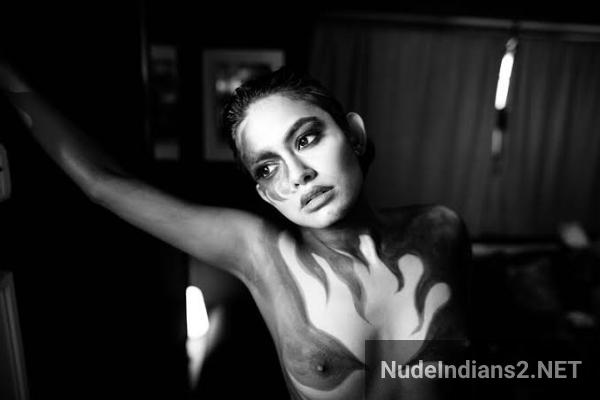 https://pub-5fcdf72a54cd4edbb03ec3edaa415a42.r2.dev/nakedleaks/elegant_mallu_model_aiswarya_suresh_sensual_lingerie_photoshoot/2.jpg