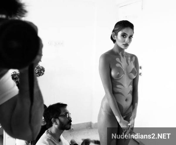 https://pub-5fcdf72a54cd4edbb03ec3edaa415a42.r2.dev/nakedleaks/elegant_mallu_model_aiswarya_suresh_sensual_lingerie_photoshoot/8.jpg