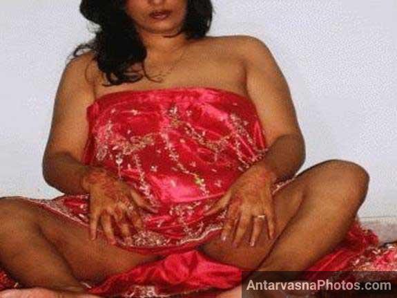 https://pub-5fcdf72a54cd4edbb03ec3edaa415a42.r2.dev/nakedleaks/eliminate_the_heat_in_an_indian_wife's_private_parts/3.jpg