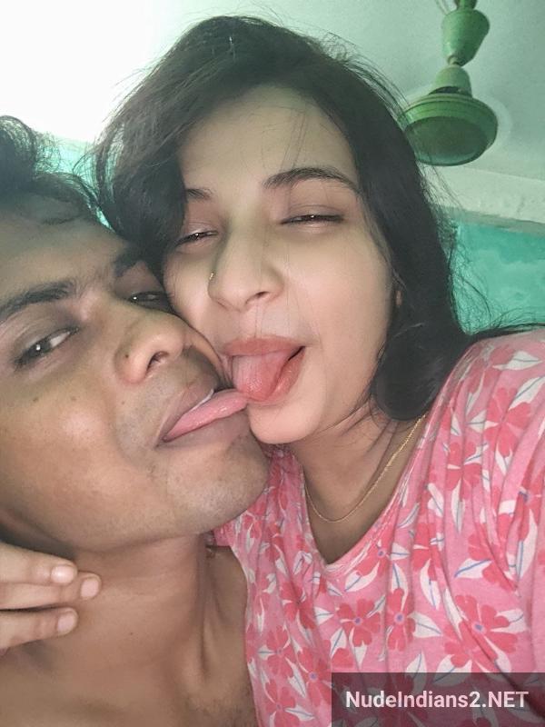 https://pub-5fcdf72a54cd4edbb03ec3edaa415a42.r2.dev/nakedleaks/encounter_between_kolkata_bhabhi_babita_banerjee_and_devar/14.jpg