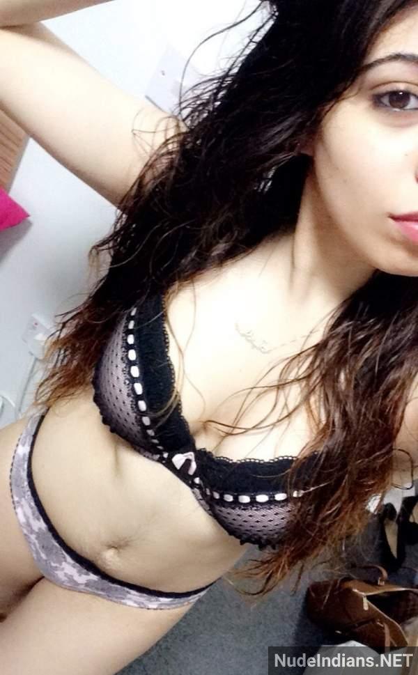 https://pub-5fcdf72a54cd4edbb03ec3edaa415a42.r2.dev/nakedleaks/encounter_with_anushka,_my_buxom_girlfriend/201.jpg