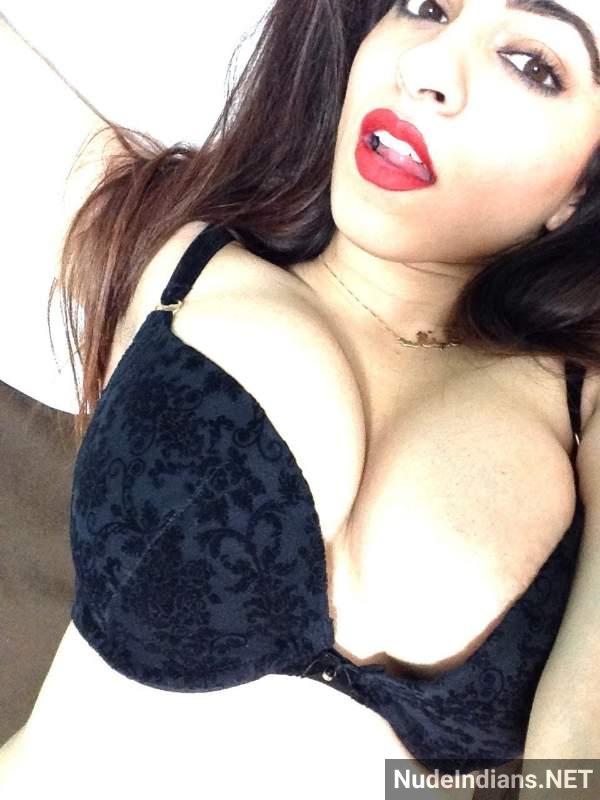 https://pub-5fcdf72a54cd4edbb03ec3edaa415a42.r2.dev/nakedleaks/encounter_with_anushka,_my_buxom_girlfriend/82.jpg