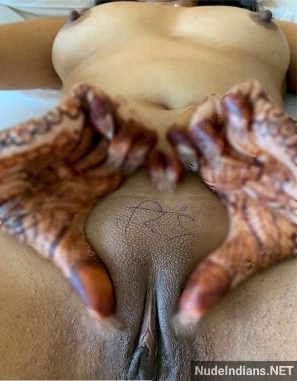 https://pub-5fcdf72a54cd4edbb03ec3edaa415a42.r2.dev/nakedleaks/engage_in_self-gratification_over_revealing_photos_of_women/32.jpg