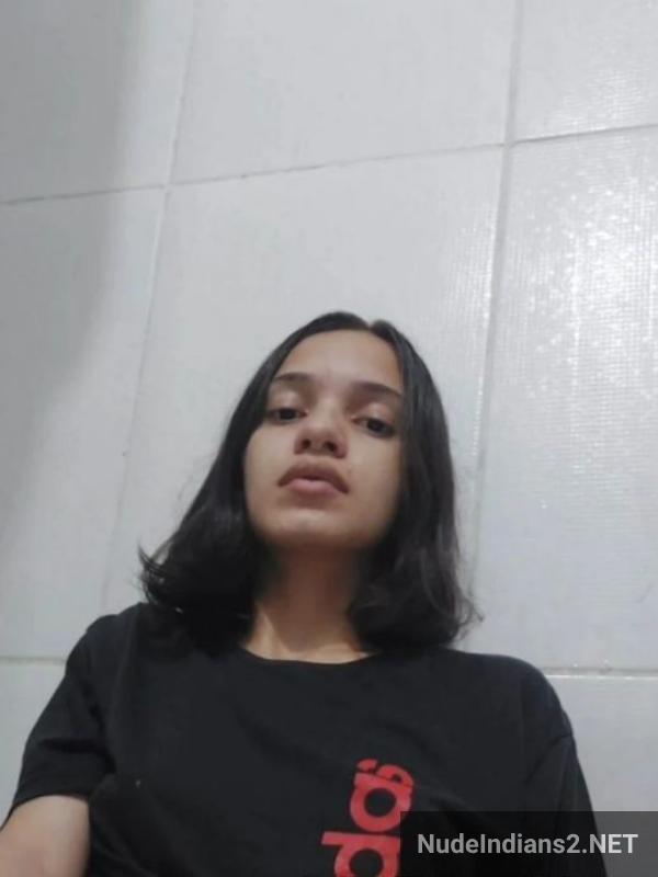 https://pub-5fcdf72a54cd4edbb03ec3edaa415a42.r2.dev/nakedleaks/enjoy_explicit_photos_of_marathi_teen_suchita_salvi's_intimate_moments/0.jpg
